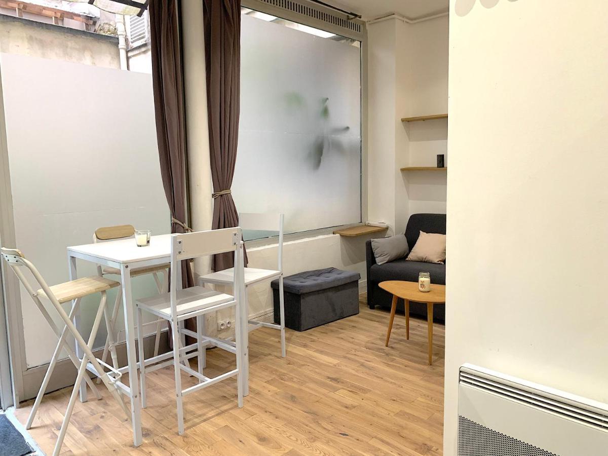 My Trip In Paris - Turgot Apartman Kültér fotó