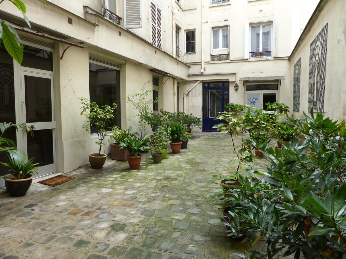 My Trip In Paris - Turgot Apartman Kültér fotó